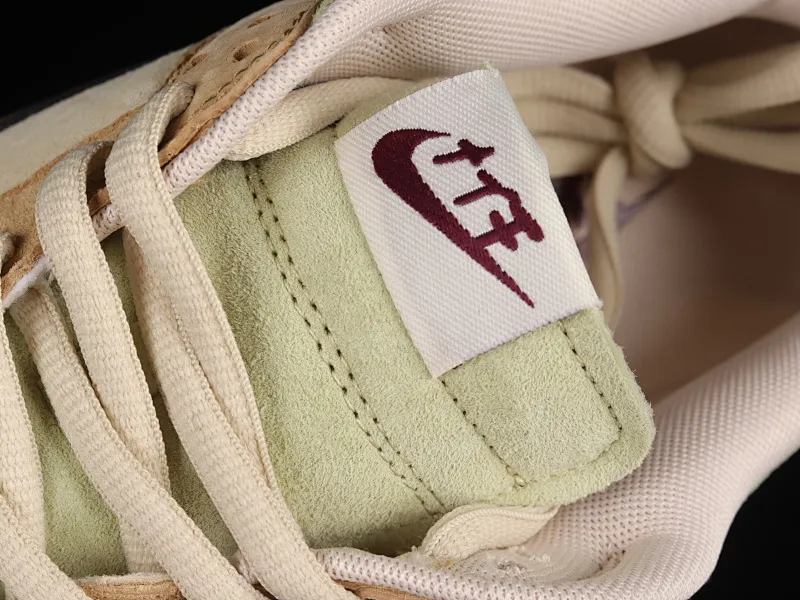 All Categories Nk SB Dunk Series Nk SB Dunk Low Low-top sneakers Nk SB Dunk Low World Cup themed SB low-top sports and leisure sneakers CU1726-666